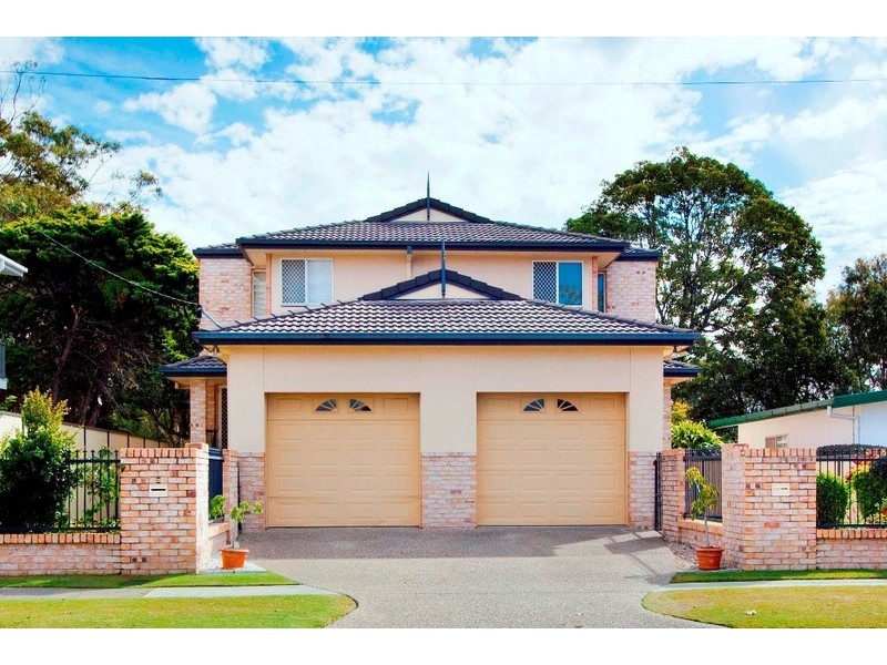 2/14 Nobby Parade, Miami QLD 4220