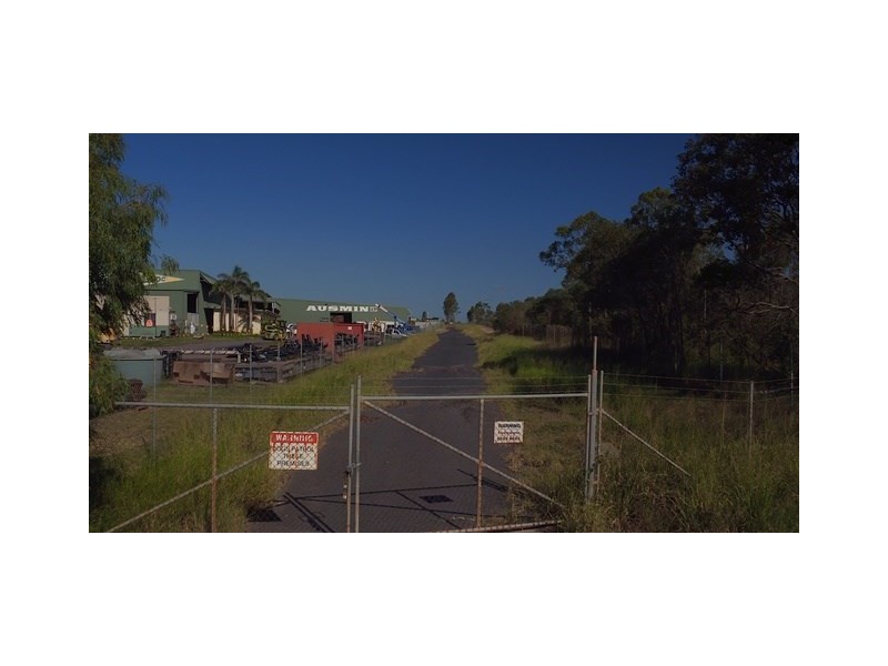 92 Chum Street, New Chum QLD 4303