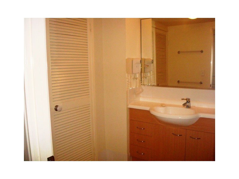 301 ‘Turtle Beach ll’, 2360 Gold Coast Highway, Mermaid Beach QLD 4218