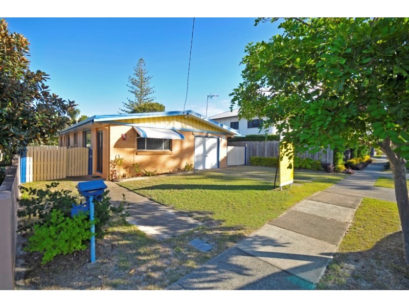 32 Francis Street, Mermaid Beach QLD 4218