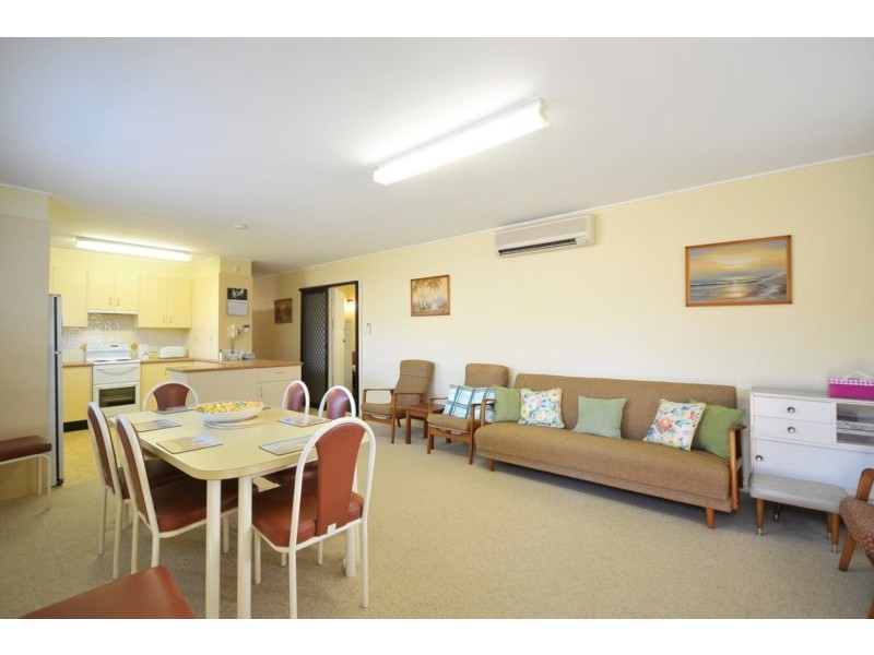 32 Francis Street, Mermaid Beach QLD 4218