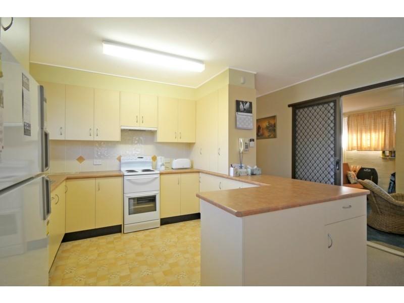 32 Francis Street, Mermaid Beach QLD 4218