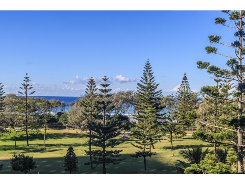 16/177 Old Burleigh Road, Broadbeach QLD 4218