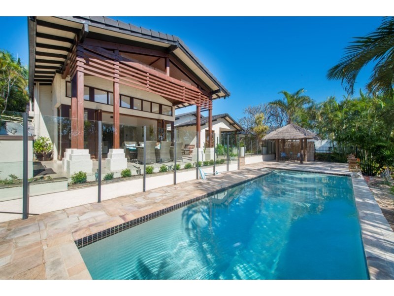 25 Boomerang Crescent, Sorrento QLD 4217