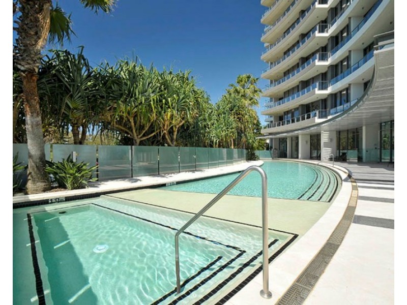 34/173 Old Burleigh Road, Broadbeach QLD 4218