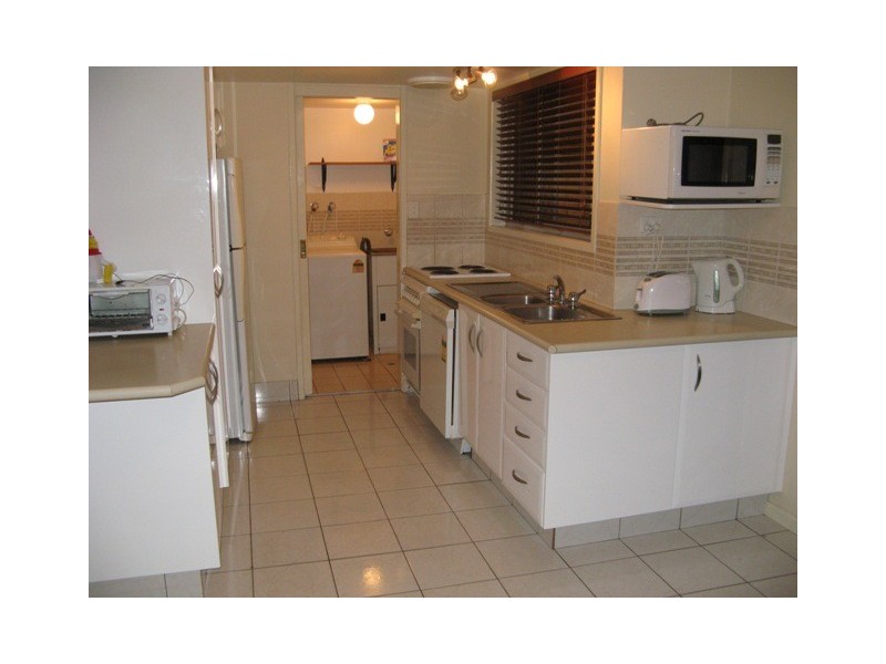 Varsity Lakes QLD 4227