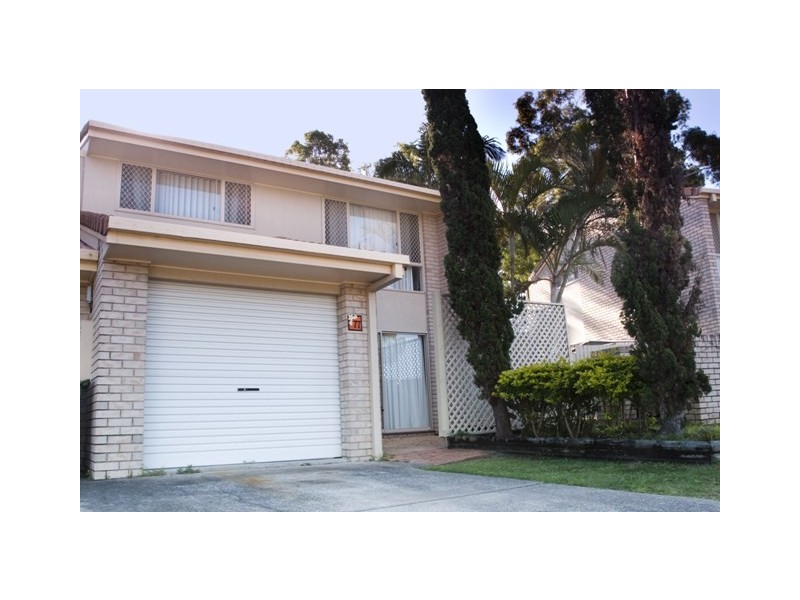 Varsity Lakes QLD 4227