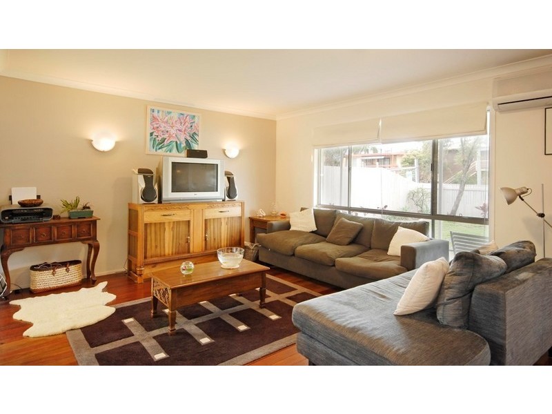 88 Petrel Avenue, Mermaid Beach QLD 4218