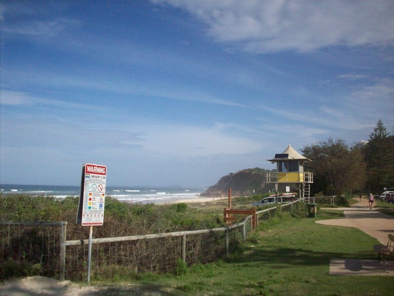 88 Petrel Avenue, Mermaid Beach QLD 4218