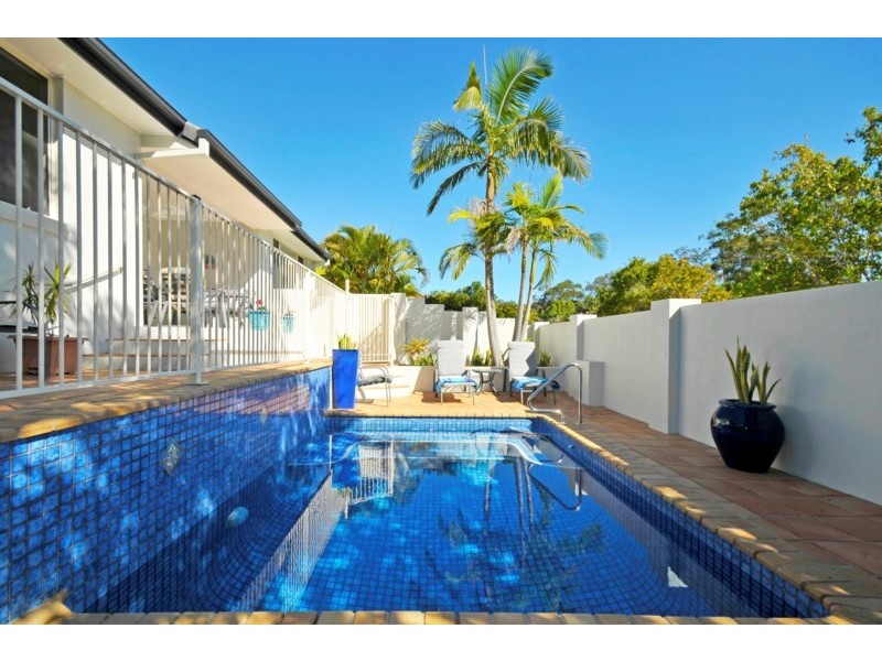 20 Pine Valley Drive, Robina QLD 4226