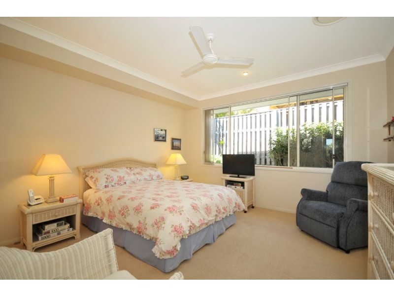 20 Pine Valley Drive, Robina QLD 4226