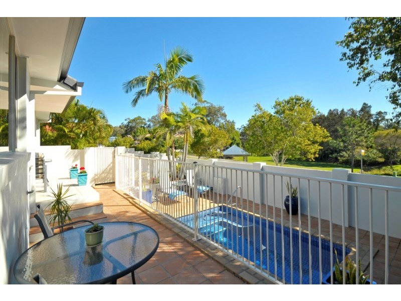 20 Pine Valley Drive, Robina QLD 4226