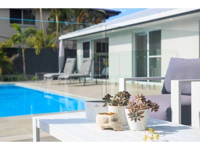 107 Monaco Street, Broadbeach Waters QLD 4218