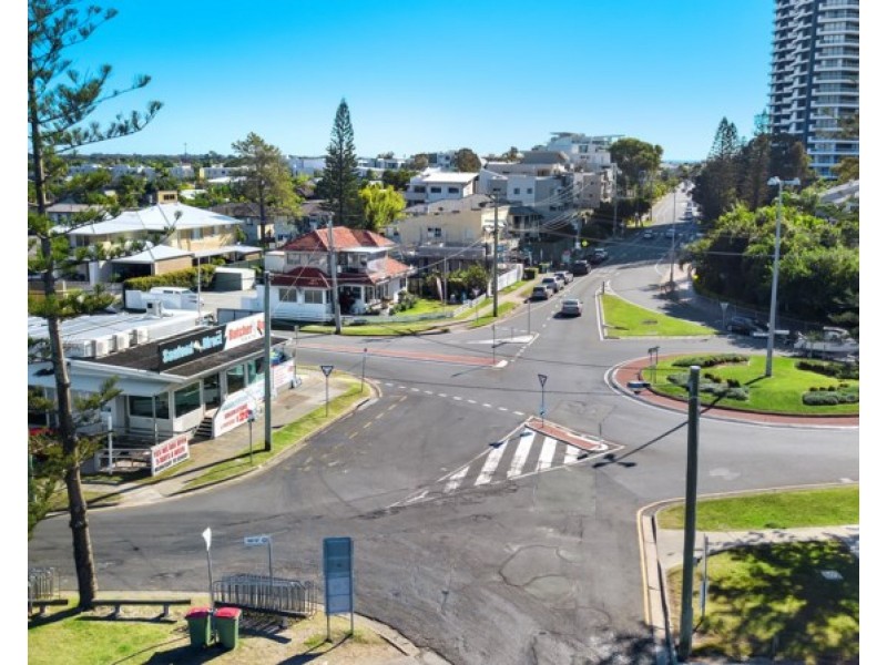 6 Bayview Street, Runaway Bay QLD 4216