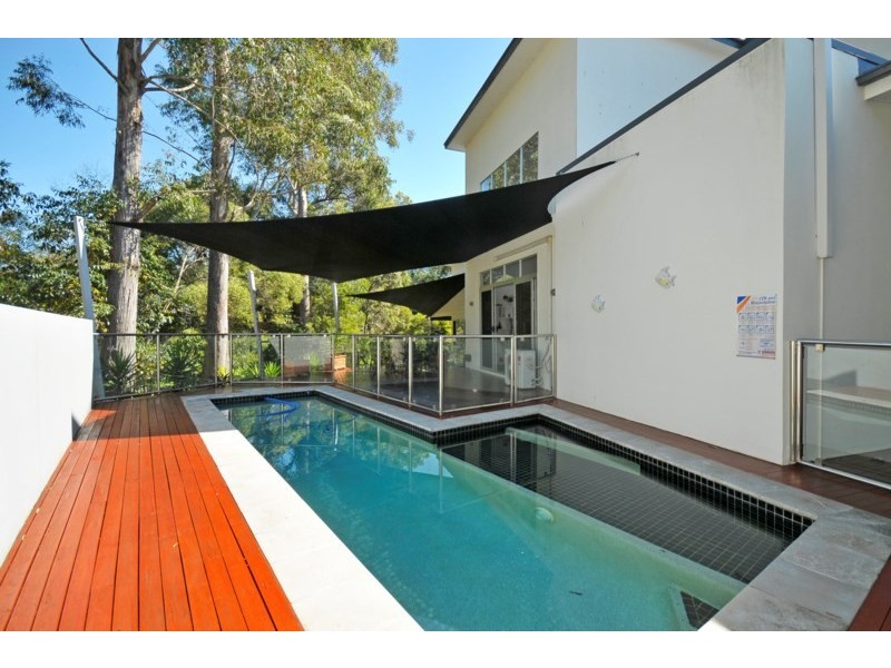 25 Corvus Way, Robina QLD 4226