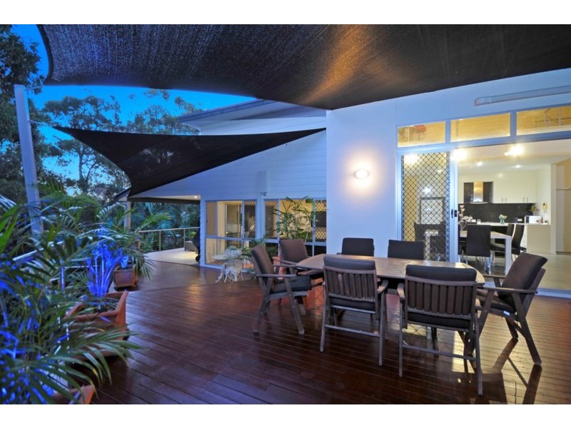 25 Corvus Way, Robina QLD 4226