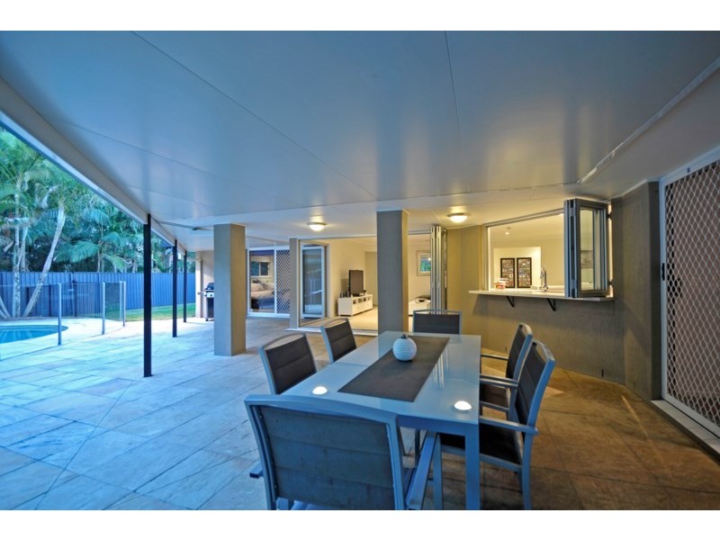 14 Brighton Crescent, Robina QLD 4226