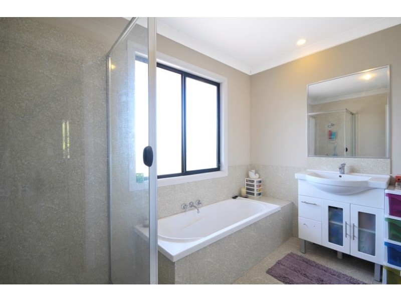 18/23 Bourton Road, Merrimac QLD 4226