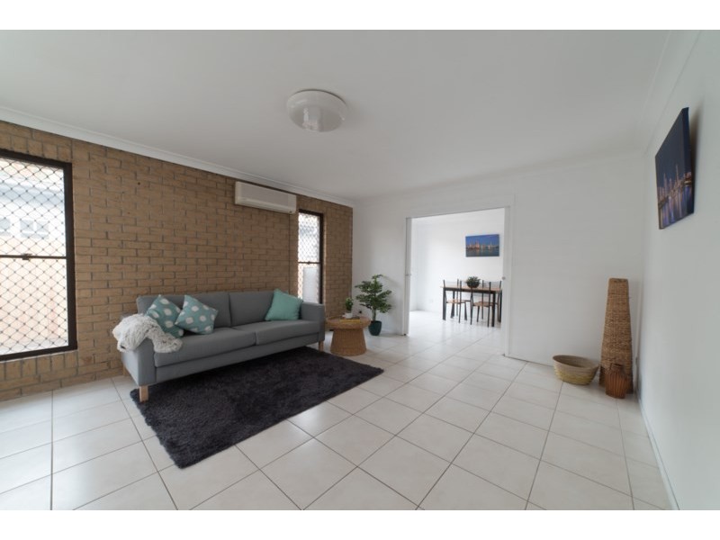 72 Musgrave Avenue, Southport QLD 4215