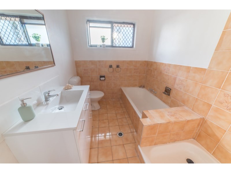 72 Musgrave Avenue, Southport QLD 4215