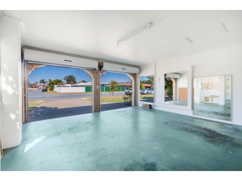 142 Barrier Reef Drive, Mermaid Waters QLD 4218