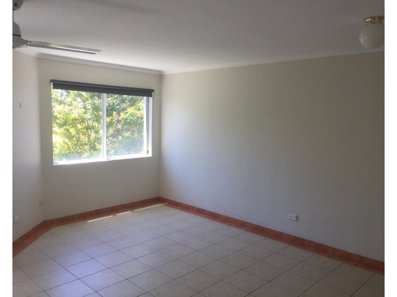 30/11 Breaker Street, Main Beach QLD 4217