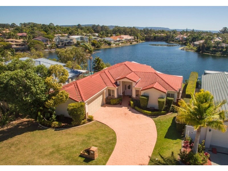 26 Mornington Terrace, Robina QLD 4226