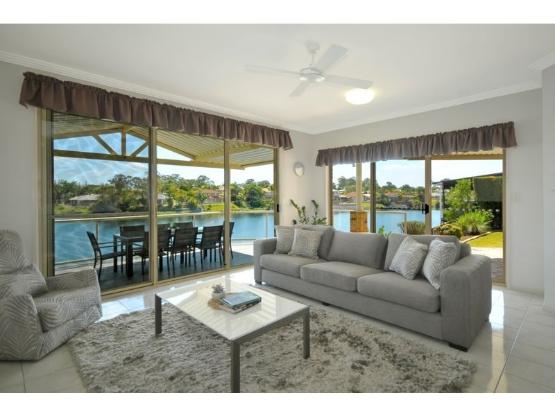 26 Mornington Terrace, Robina QLD 4226