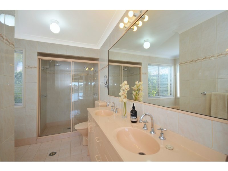 26 Mornington Terrace, Robina QLD 4226