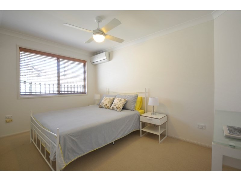 26 Mornington Terrace, Robina QLD 4226