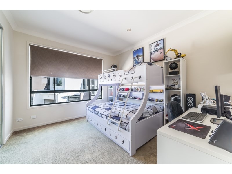 9/54 Azzurra Drive, Varsity Lakes QLD 4227