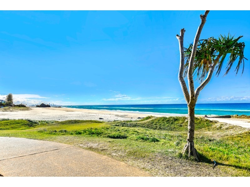 2/39-41 Wagawn Street, Tugun QLD 4224