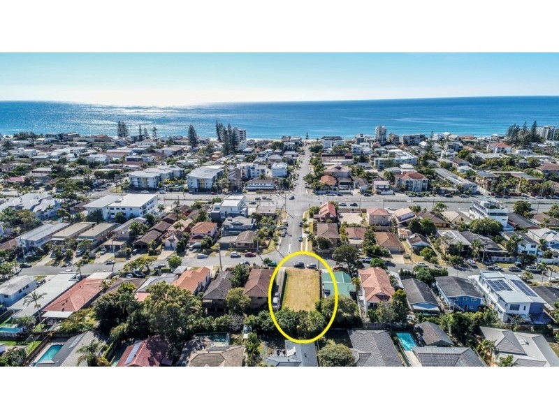 88 Dolphin Avenue, Mermaid Beach QLD 4218