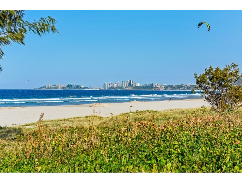 1/389 Golden Four Drive, Tugun QLD 4224