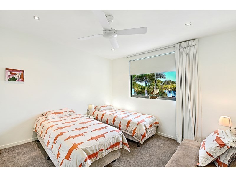 1/389 Golden Four Drive, Tugun QLD 4224