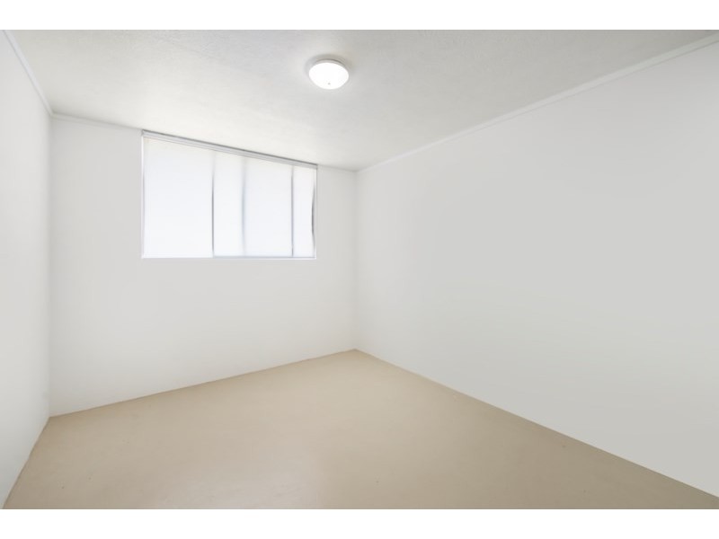 7/8 Duet Drive, Mermaid Waters QLD 4218