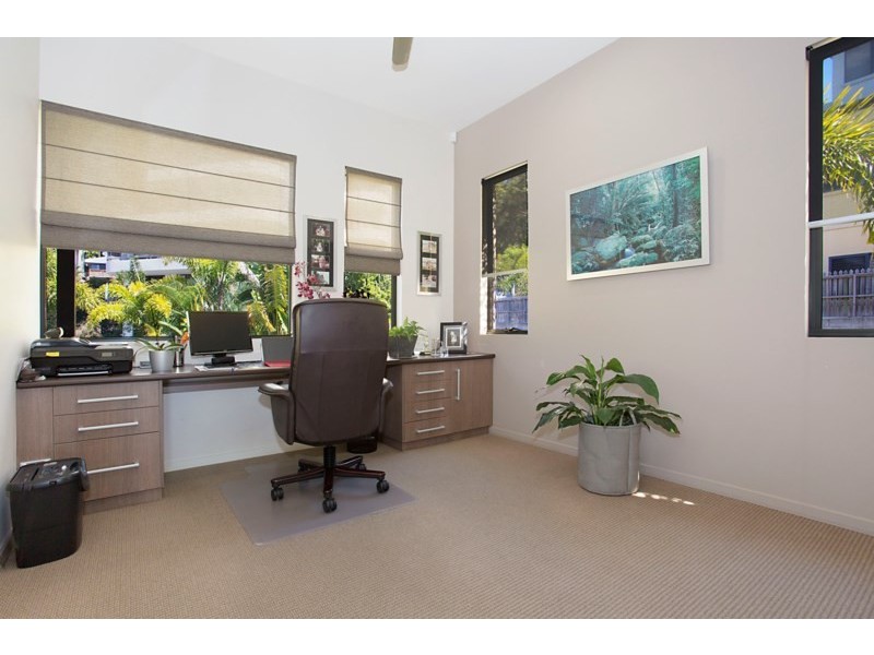 48 Ewart Street, Burleigh Heads QLD 4220