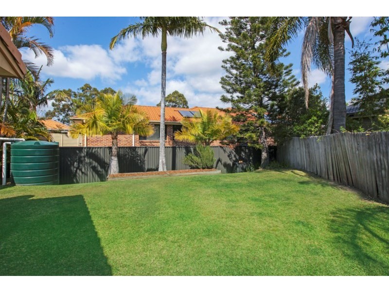 70 Wedgebill Parade, Burleigh Waters QLD 4220