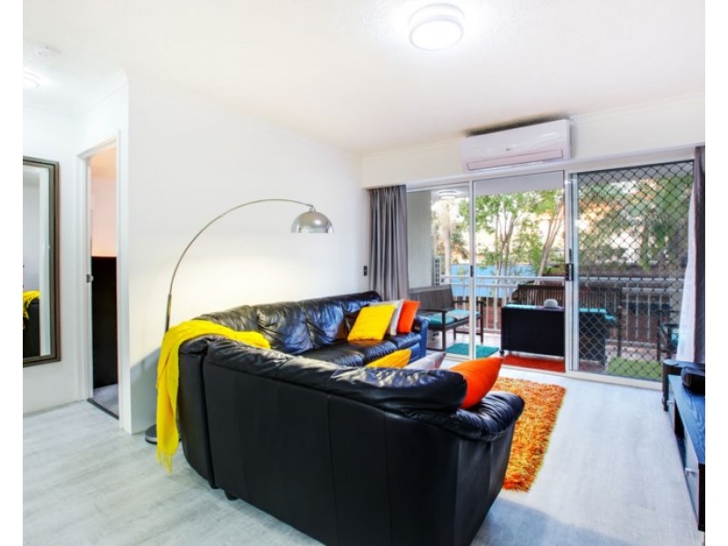 5/2759-2761 Gold Coast Highway, Broadbeach QLD 4218