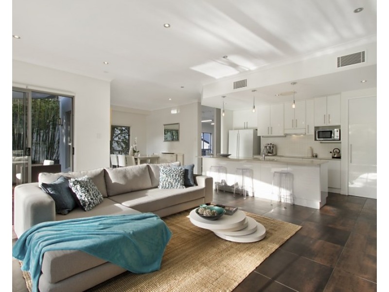 26 The Links, Robina QLD 4226