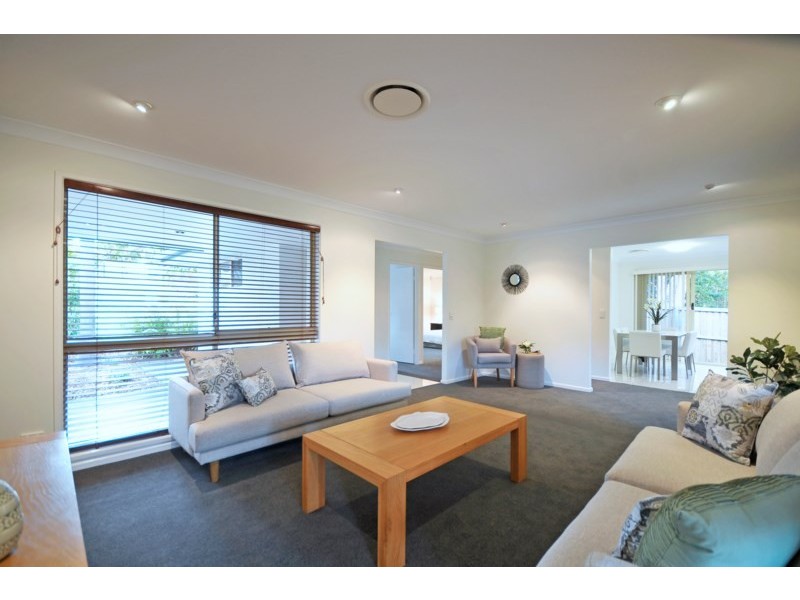 30 Huntingdale Crescent, Robina QLD 4226