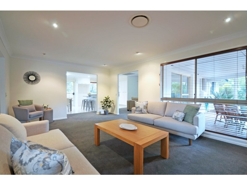 30 Huntingdale Crescent, Robina QLD 4226