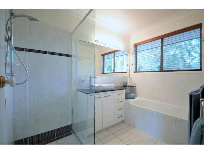 30 Huntingdale Crescent, Robina QLD 4226