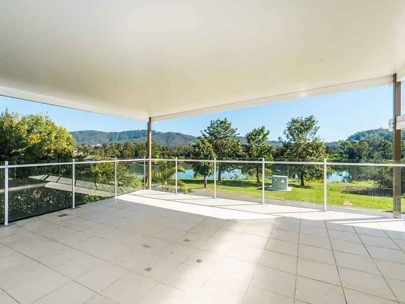 72 Graywillow Boulevard, Oxenford QLD 4210