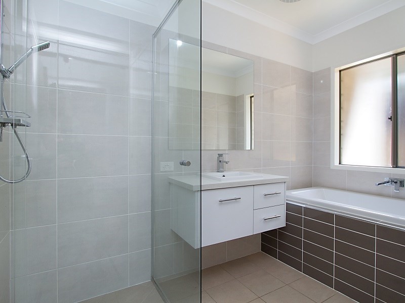 27 Hidden Cove, Tallebudgera QLD 4228