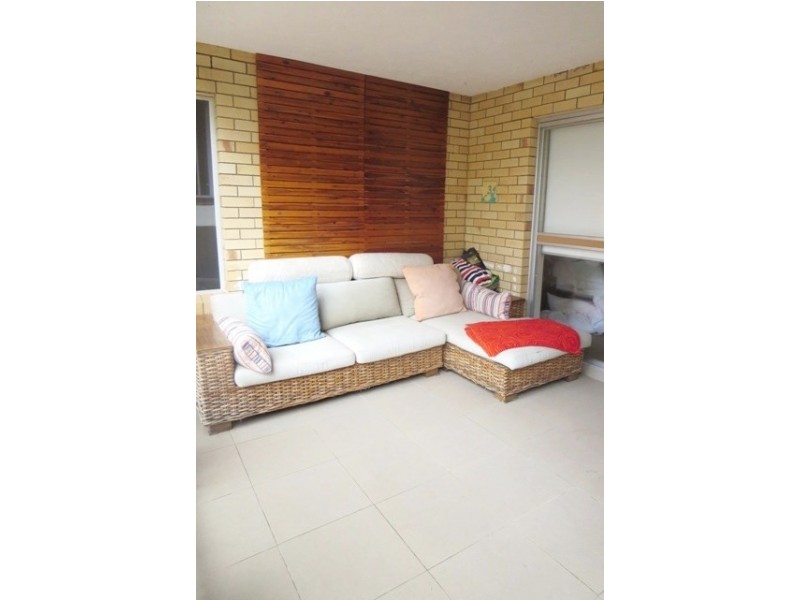 3/2 Nagel Avenue, Miami QLD 4220