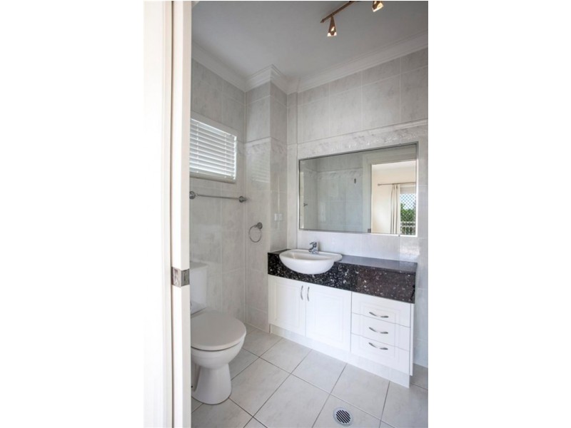 3/7 Holborow Close, Surfers Paradise QLD 4217