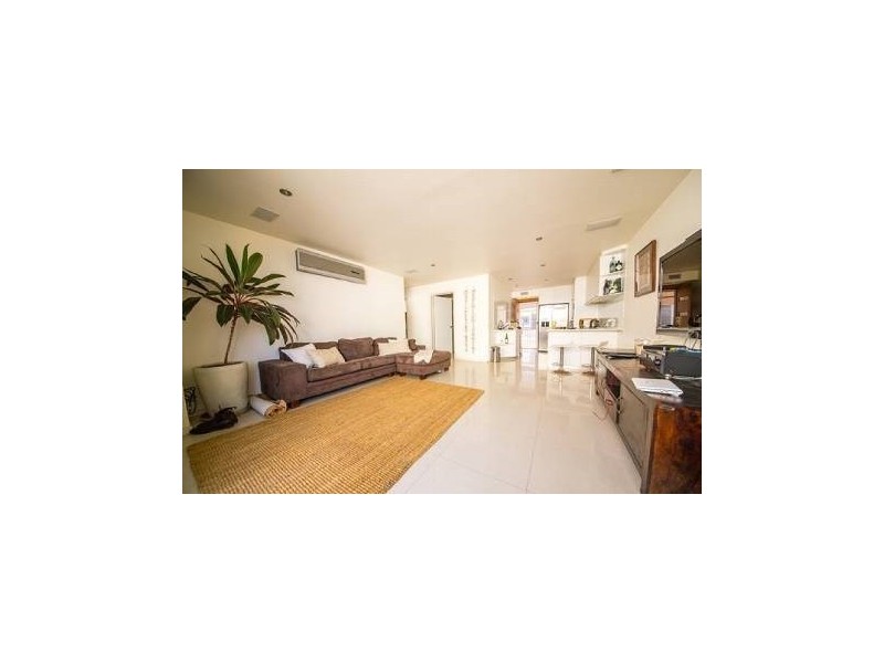 4/20 Tamborine Street, Mermaid Beach QLD 4218