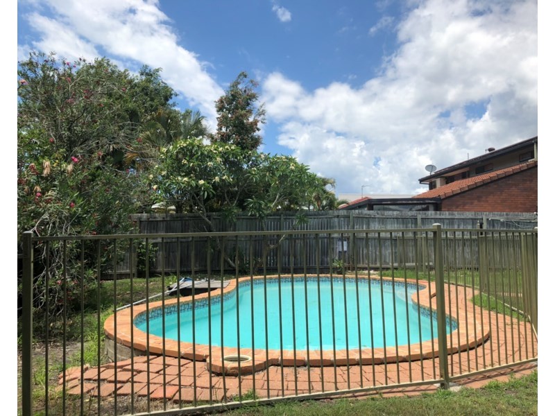 41 Avanti Street, Mermaid Waters QLD 4218