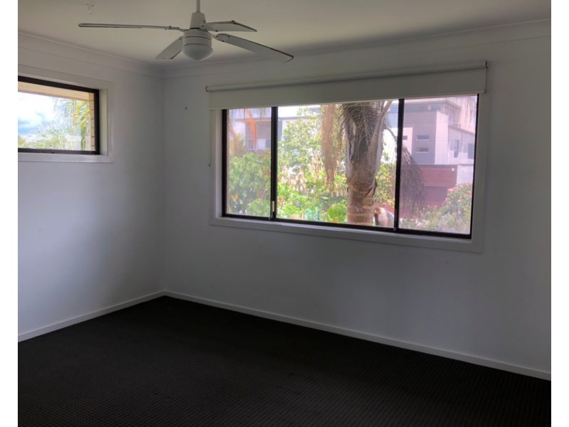 41 Avanti Street, Mermaid Waters QLD 4218